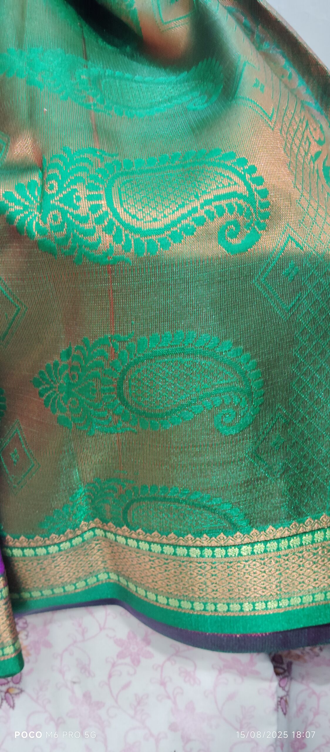 Violet Silk Saree - Image 3