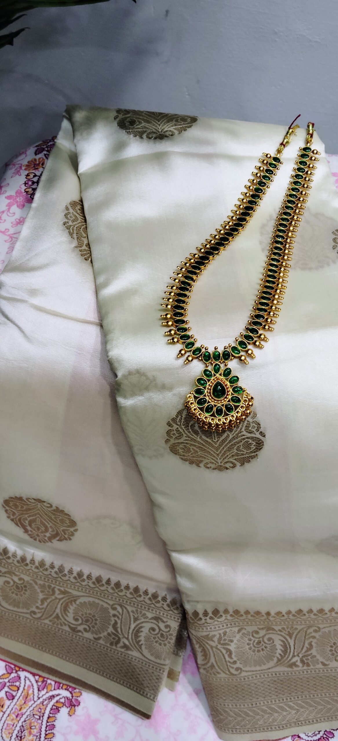 Cream Pink Silk Saree