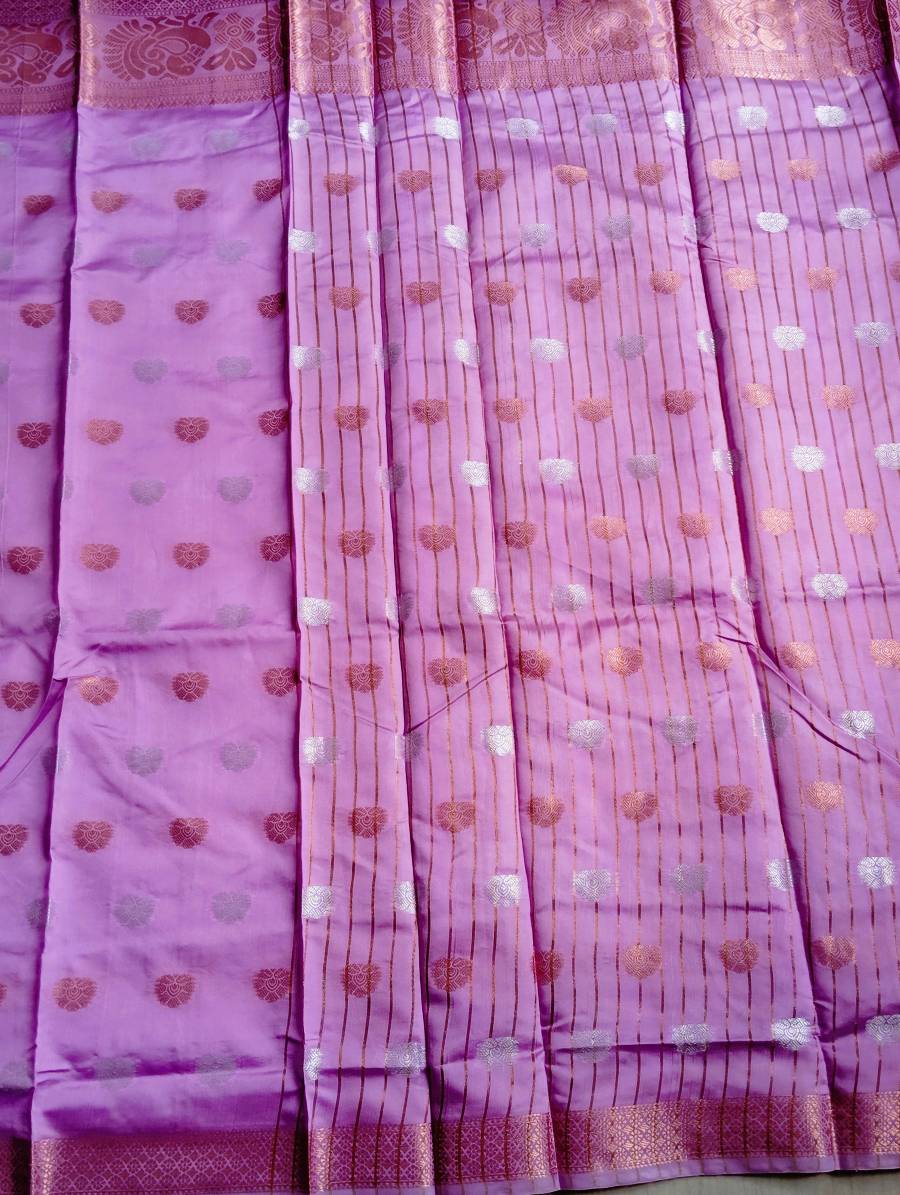 Elegant Lavender (Peach Purple) Cotton Silk Saree | Silver Butta |Woven Peacock Border-027 - Image 3